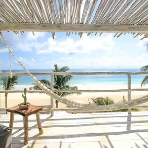 lamat-tulum.allrivieramayahotels.com/