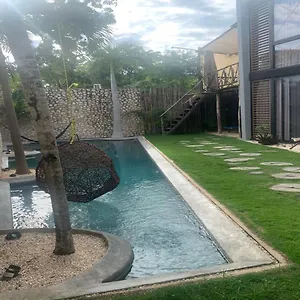 ariche-tulum-hotel-hostal.allrivieramayahotels.com/